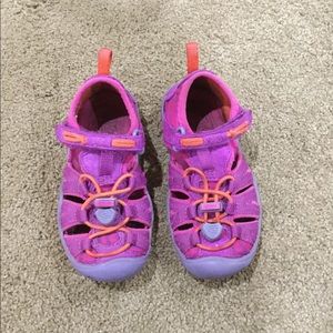 Keen moxie sandal, little kids 8